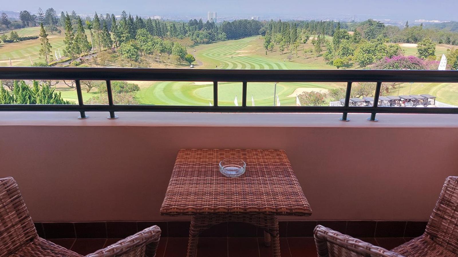 Jatinangor National Golf & Resort Esterno foto