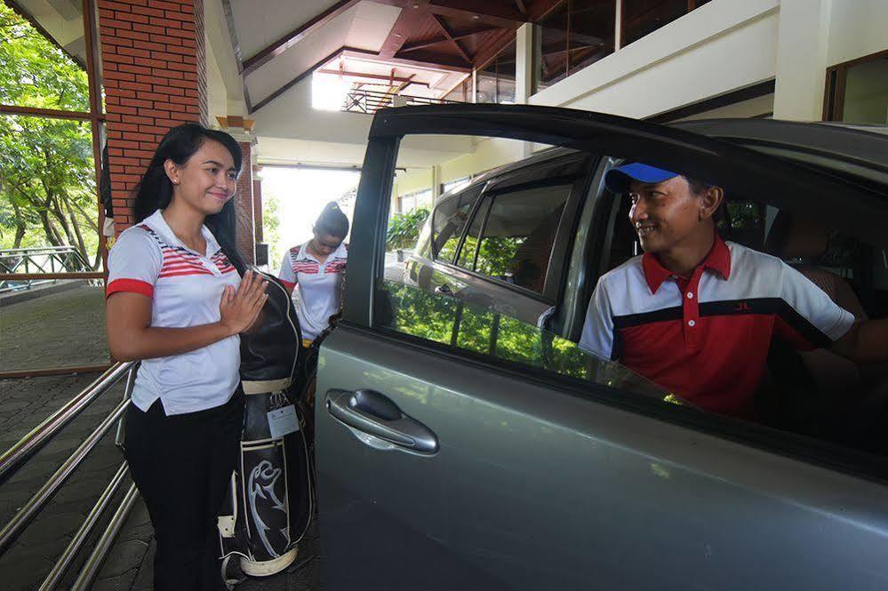 Jatinangor National Golf & Resort Esterno foto